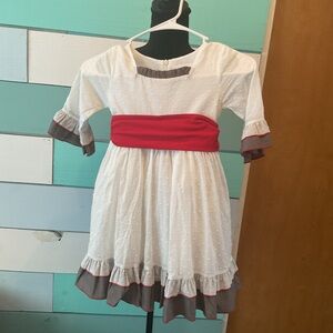Oopsie Daisy Holiday Dress size 6, lined. Cute!